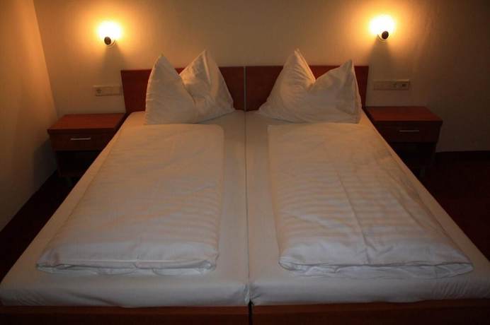 Imagen de la habitación del Hotel Hotel-Restaurant Marienhof. Foto 9