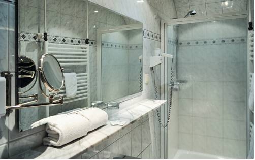 Imagen general del Hotel Hotel-Restaurant Schmachtenbergshof. Foto 2