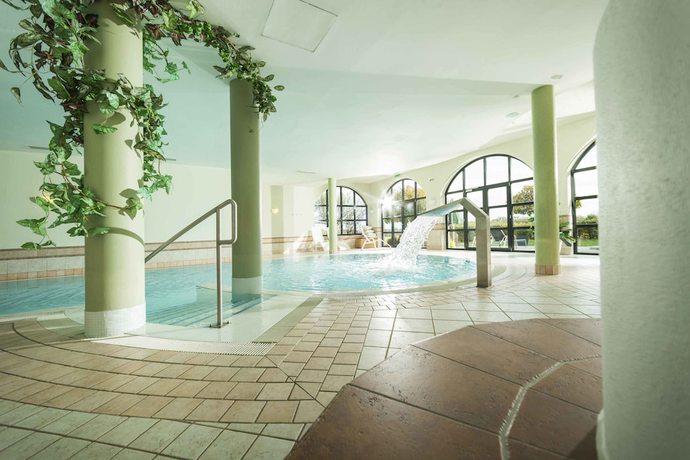 Imagen de la piscina del Hotel Hotel-Restaurant Staribacher. Foto 18
