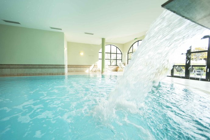 Imagen de la piscina del Hotel Hotel-Restaurant Staribacher. Foto 19