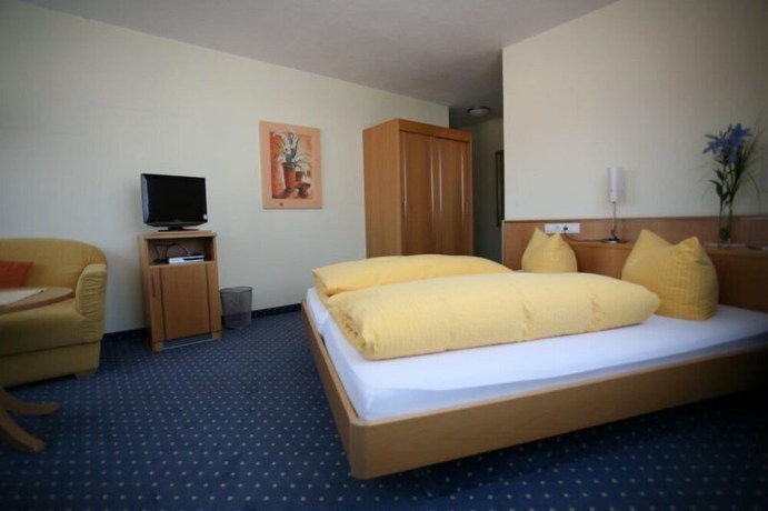 Imagen de la habitación del Hotel Hotel-Restaurant Zur Linde. Foto 15