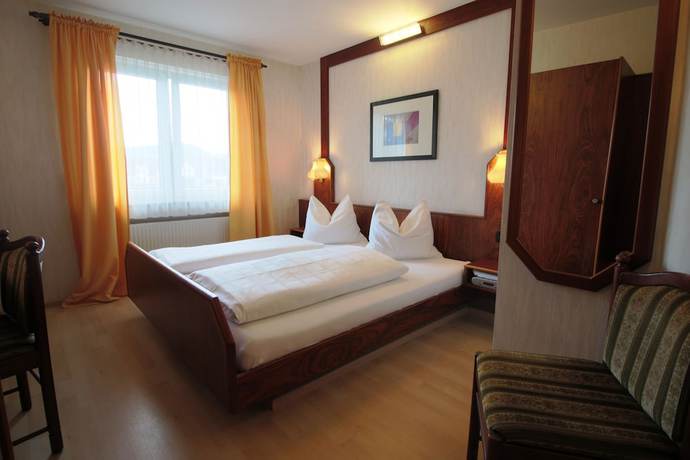 Imagen de la habitación del Hotel Hotel-Restaurant and G&auml;stehaus L&ouml;wen. Foto 9