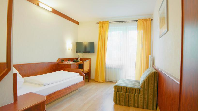 Imagen de la habitación del Hotel Hotel-Restaurant and G&auml;stehaus L&ouml;wen. Foto 12