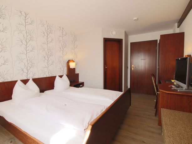 Imagen de la habitación del Hotel Hotel-Restaurant and G&auml;stehaus L&ouml;wen. Foto 13
