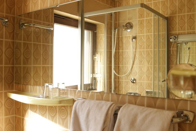 Imagen de la habitación del Hotel Hotel-Ristorante &Auml;tna. Foto 16