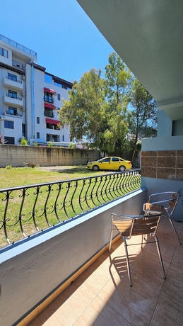Imagen de los exteriores del Hotel HotelStina. Foto 11