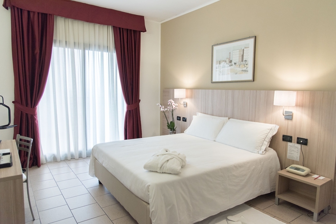 Imagen de la habitación del Hotel HotelTo. Foto 11