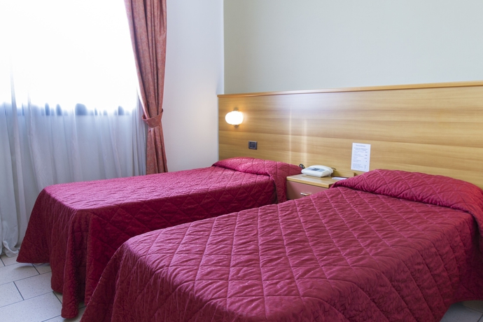 Imagen de la habitación del Hotel HotelTo. Foto 14