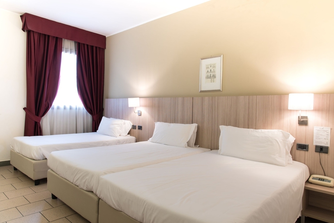 Imagen de la habitación del Hotel HotelTo. Foto 15