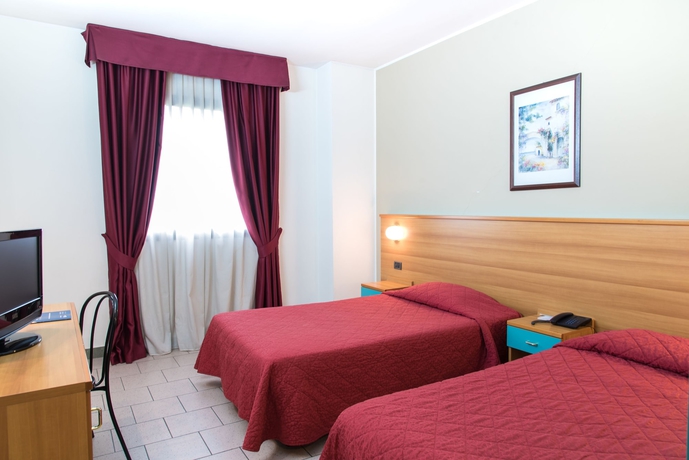 Imagen de la habitación del Hotel HotelTo. Foto 16