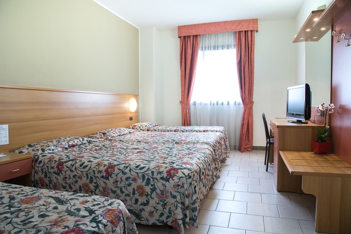 Imagen de la habitación del Hotel HotelTo. Foto 18