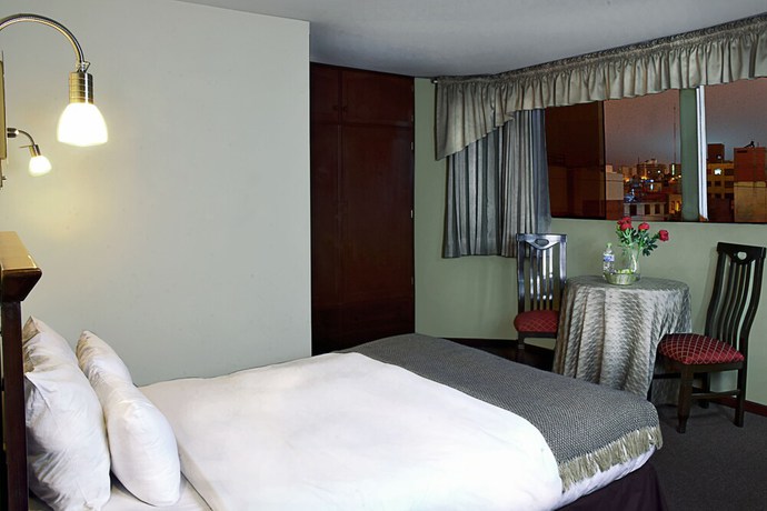 Imagen de la habitación del Hotel Hoteles Riviera Cayma. Foto 11