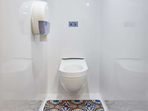 Imagen de la habitación del Hotel Hotelf1 Antibes Sophia Antipolis. Foto 6