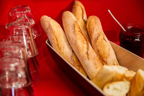 Imagen general del Hotel Hotelf1 Dole Jura. Foto 9