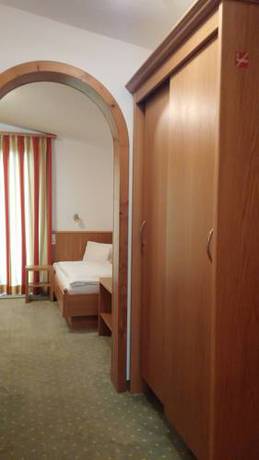 Imagen de la habitación del Hotel Hotel-garni Austria. Foto 4