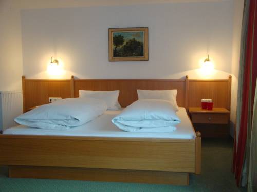 Imagen de la habitación del Hotel Hotel-garni Austria. Foto 9