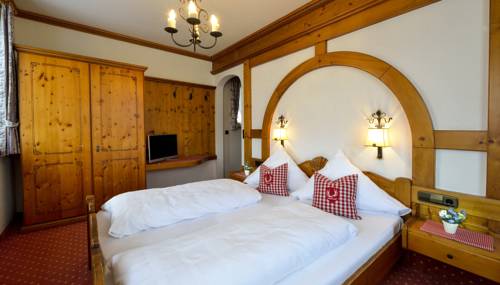 Imagen de la habitación del Hotel Hotel-gasthof Adler. Foto 8