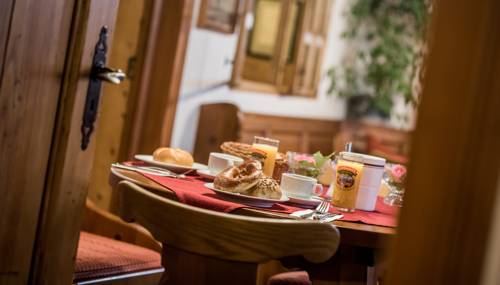 Imagen de la habitación del Hotel Hotel-gasthof Adler. Foto 9