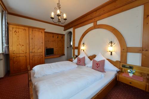 Imagen de la habitación del Hotel Hotel-gasthof Adler. Foto 12