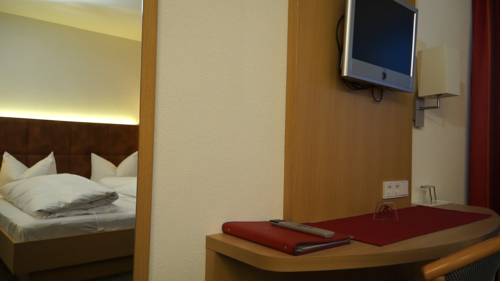 Imagen de la habitación del Hotel Hotel-gasthof L&ouml;wen. Foto 3