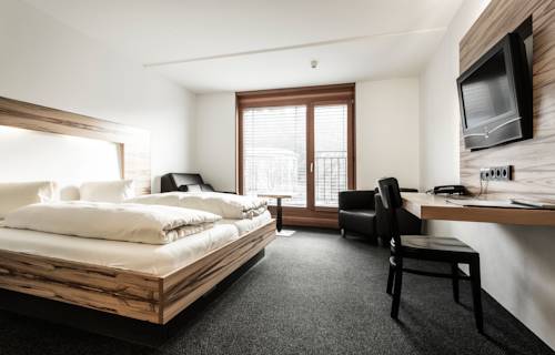 Imagen de la habitación del Hotel Hotel-gasthof L&ouml;wen. Foto 10
