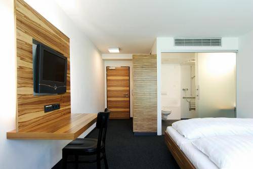 Imagen de la habitación del Hotel Hotel-gasthof L&ouml;wen. Foto 13