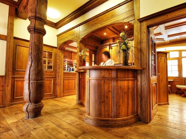 Imagen de los interiores del Hotel Hotel-gasthof Neum&uuml;hle. Foto 15