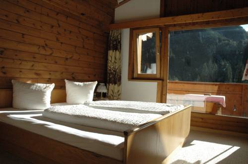 Imagen de la habitación del Hotel Hotel-gasthof Waldcaf&eacute;. Foto 5
