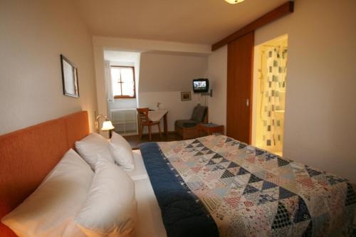Imagen de la habitación del Hotel Hotel-gasthof Zur Rose. Foto 8