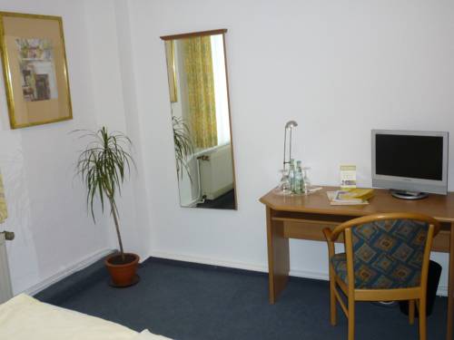 Imagen de la habitación del Hotel Hotel-gastst&auml;tte Mutter Buermann. Foto 8