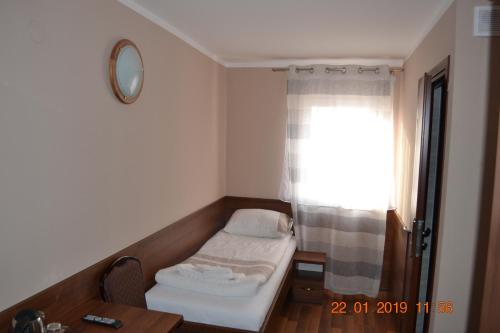 Imagen de la habitación del Hotel Hotelik Karter. Foto 17