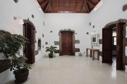 Imagen de la habitación del Hotel Hotelito Rural Flor de Timanfaya. Foto 20