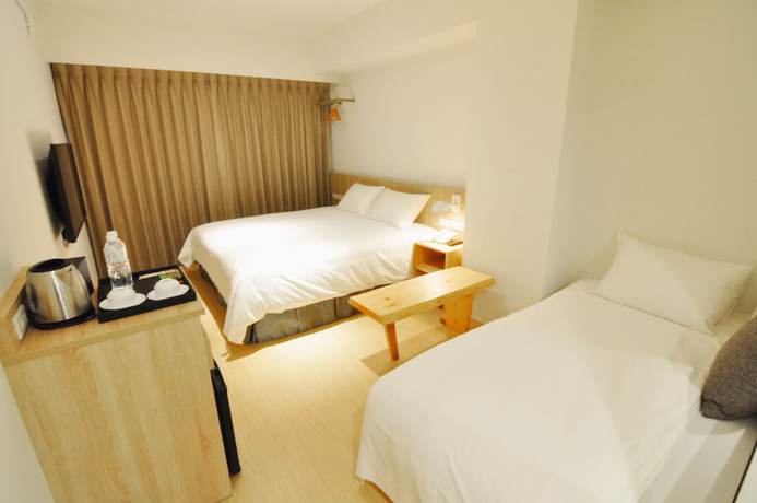 Imagen de la habitación del Hotel Hotelkuei. Foto 18