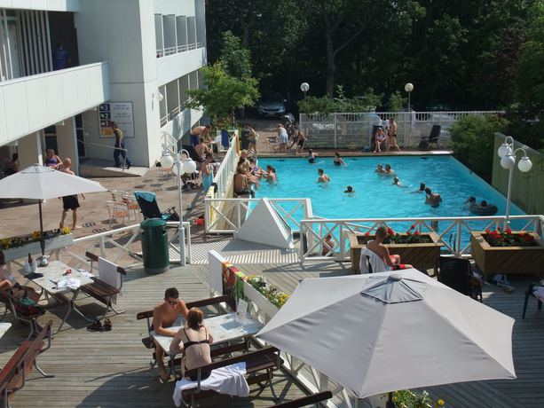 Imagen de los exteriores del Hotel Hotell Cikada. Foto 8