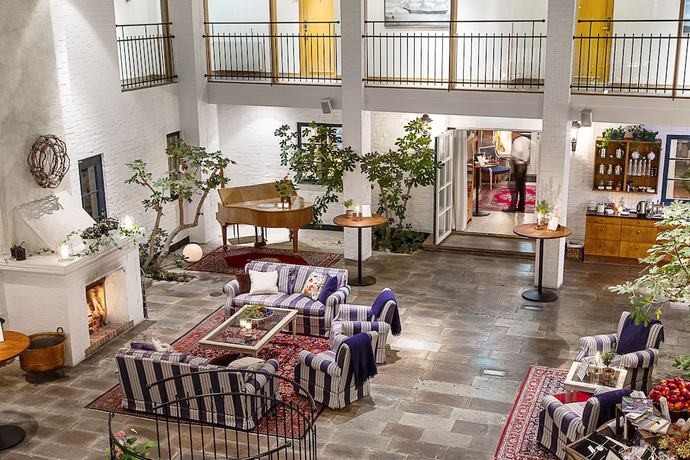 Imagen de los interiores del Hotel Hotell G&auml;sslingen. Foto 20