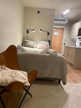 Imagen de la habitación del Hotel Hotell Han&ouml;hus H&auml;llevik. Foto 16