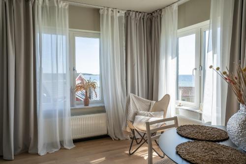 Imagen de la habitación del Hotel Hotell Han&ouml;hus H&auml;llevik. Foto 19