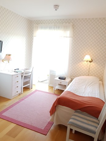 Imagen de la habitación del Hotel Hotell J&auml;rvs&ouml;baden. Foto 13