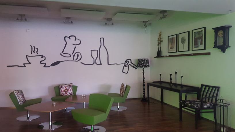 Imagen del bar/restaurante del Hotel Hotell Snickaren. Foto 7