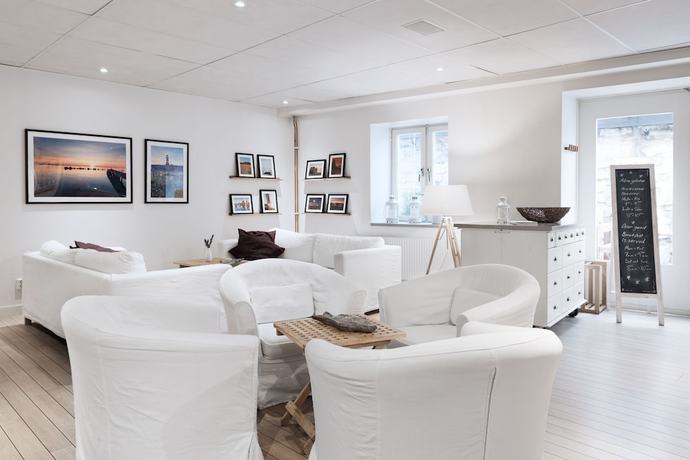 Imagen de los interiores del Hotel Hotell Stenugnen, VISBY. Foto 18