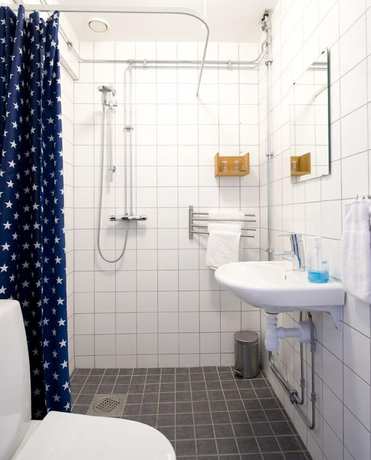Imagen de la habitación del Hotel Hotell Stenugnen, VISBY. Foto 13