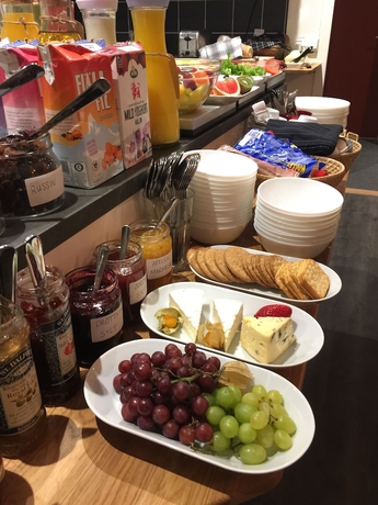 Imagen del bar/restaurante del Hotel Hotell Stortorget, &ouml;stersund. Foto 3