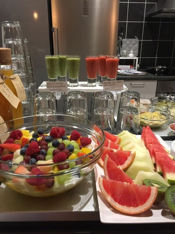 Imagen del bar/restaurante del Hotel Hotell Stortorget, &ouml;stersund. Foto 4