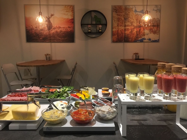 Imagen del bar/restaurante del Hotel Hotell Stortorget, &ouml;stersund. Foto 8