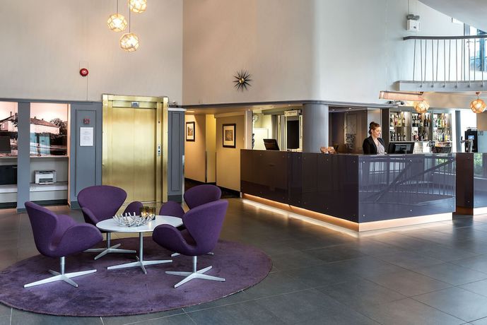 Imagen de los interiores del Hotel Hotell Vic. Foto 16
