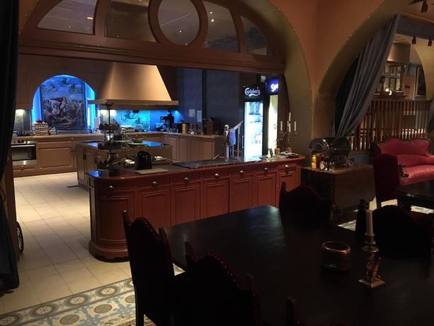 Imagen de los interiores del Hotel Hotell Visby B&ouml;rs. Foto 19
