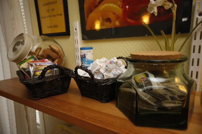 Imagen de los interiores del Hotel Hotell Zlafen BandB. Foto 18