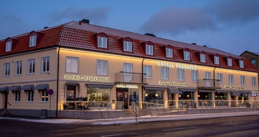 Imagen general del Hotel Hotell and Bistro R&ouml;desund. Foto 2