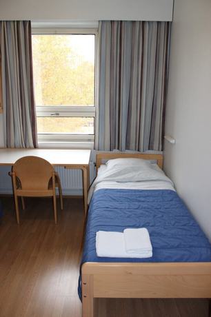 Imagen de los interiores del Hotel Hotelli Tikkurila. Foto 14