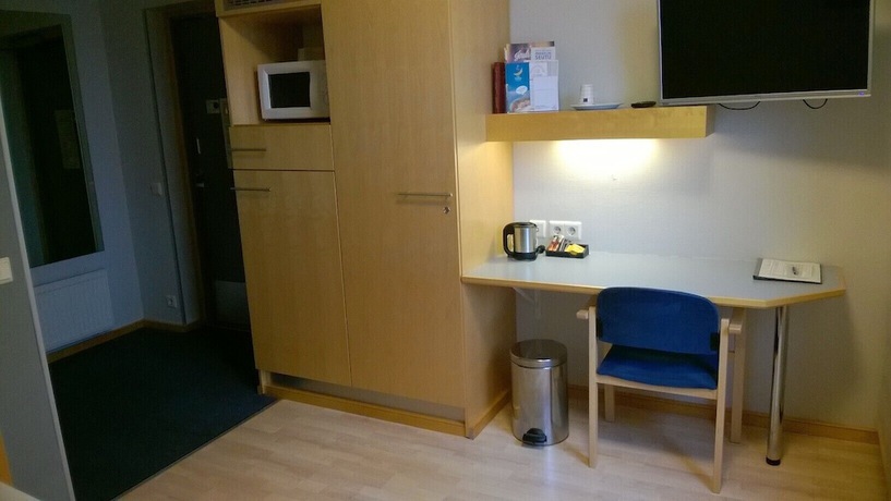 Imagen de la habitación del Hotel Hotelli Uusikuu. Foto 6
